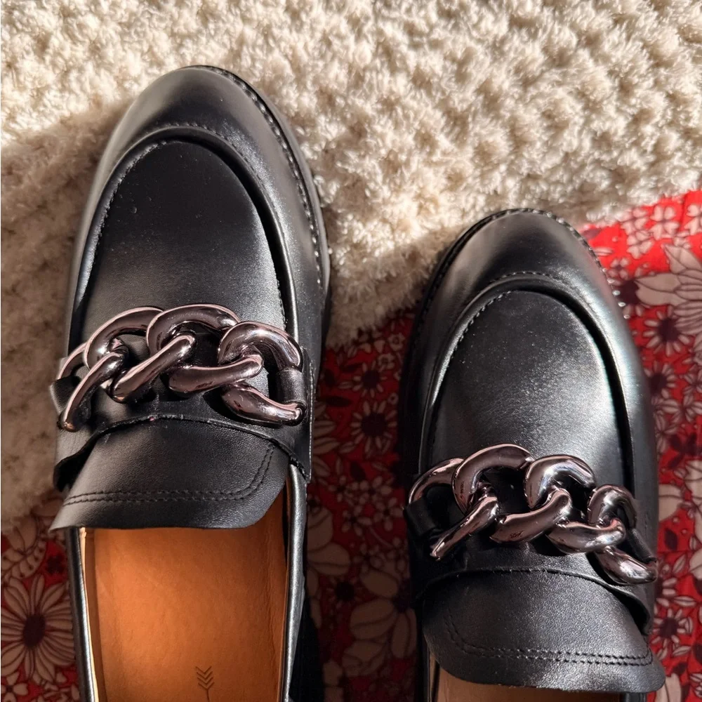 Frankie4 “Saint Black” Loafers with Silver chain - Picture 4 of 7